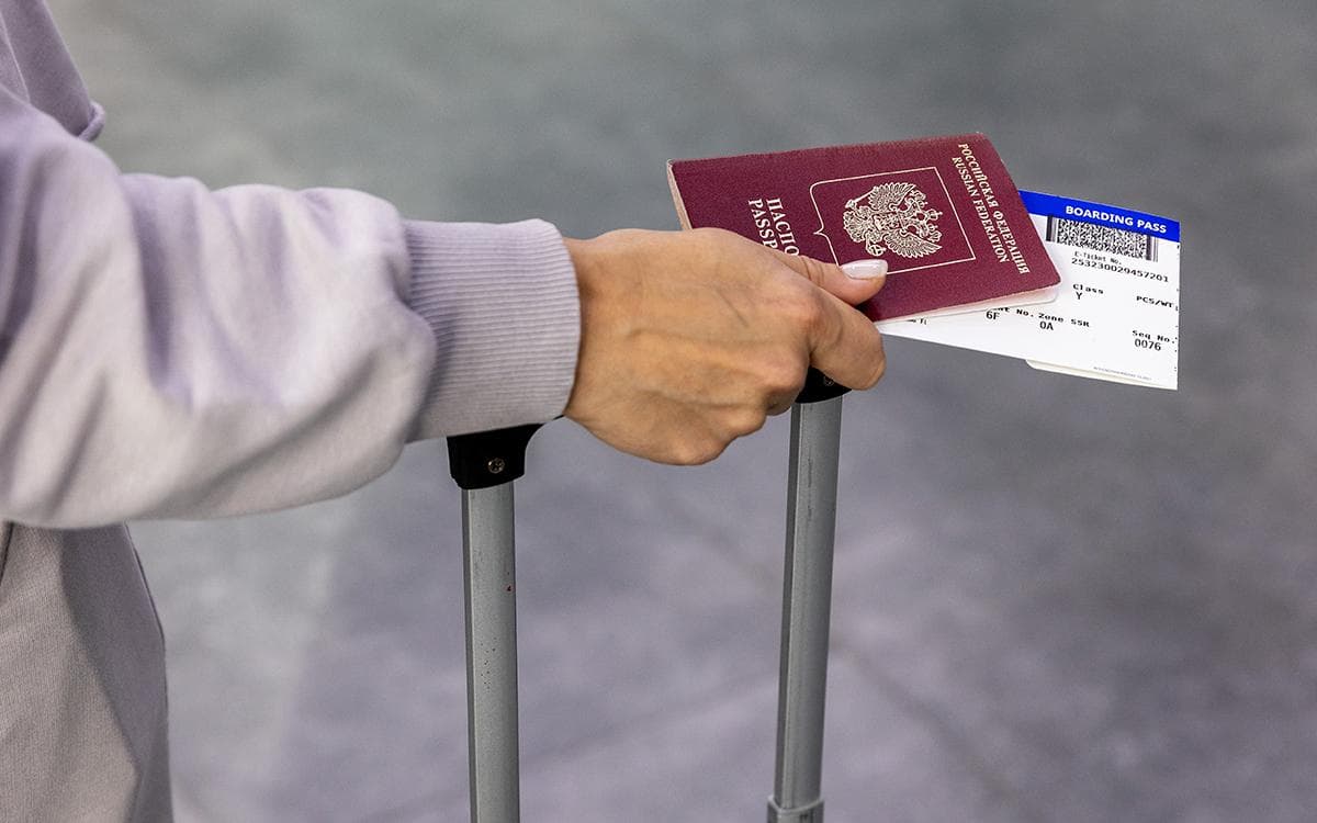 Россияне стали чаще планировать отдых за границей на 23 февраля и 8 марта