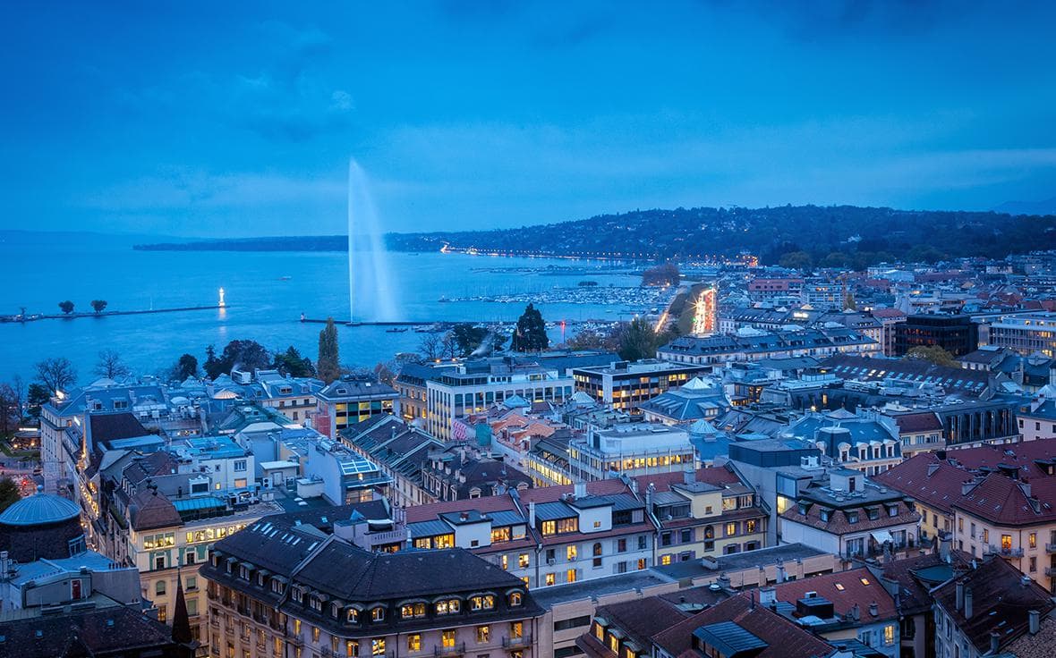 В Швейцарии закроют банк после заявлений США о связях с Россией