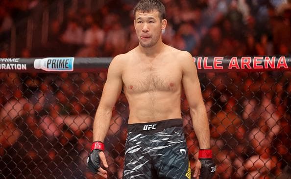 Непобежденного казахстанца Шавката Рахмонова исключили из рейтинга UFC