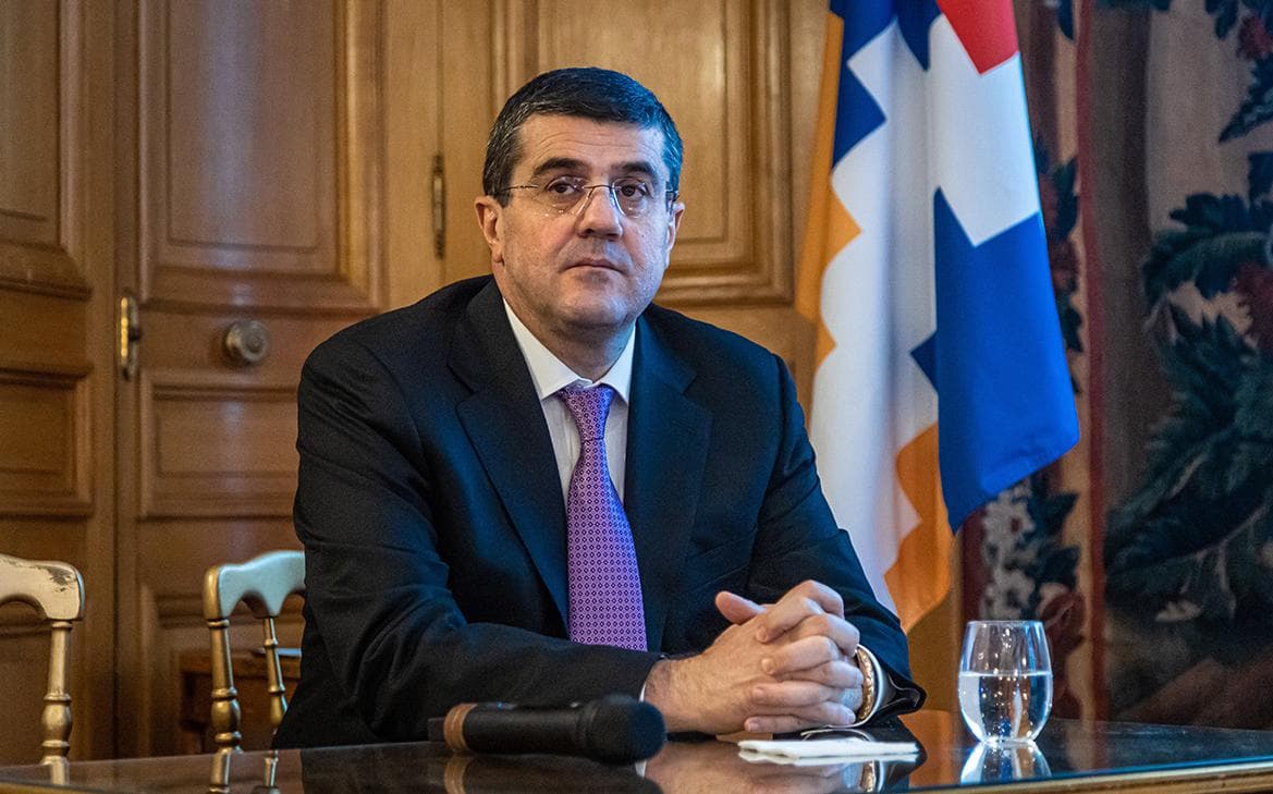 Суд в Баку приговорил к пожизненному сроку экс-президента Карабаха