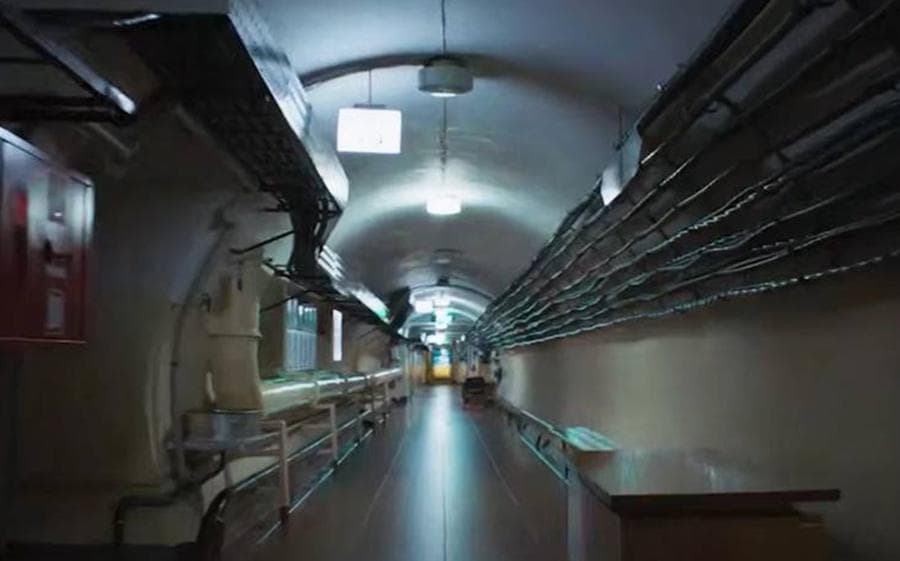 Зеленский показал свой бункер в Киеве