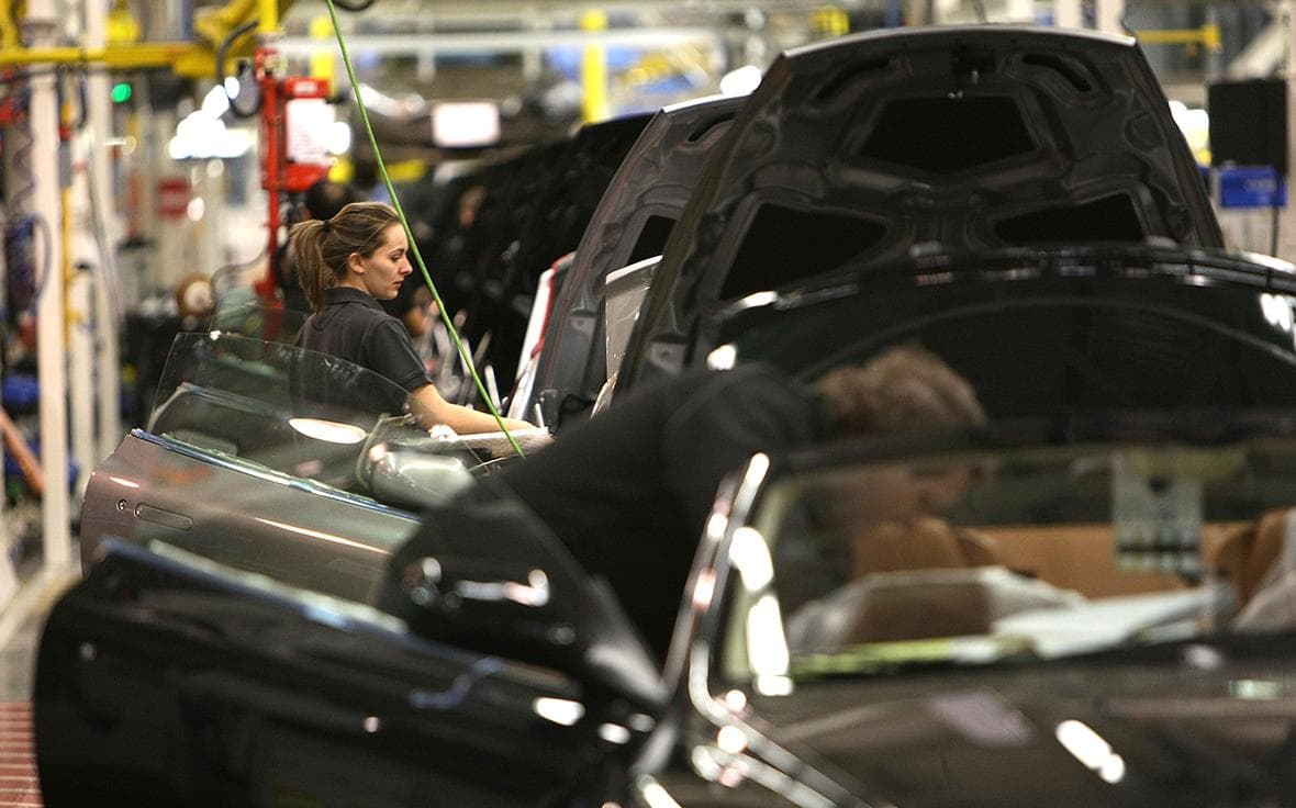 Aston Martin сократит 20% сотрудников из-за убытков и пошлин Трампа