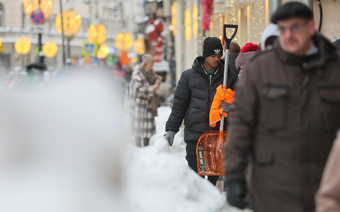 Bloomberg рассказал, зачем Россия обратилась к Индии за рабочими