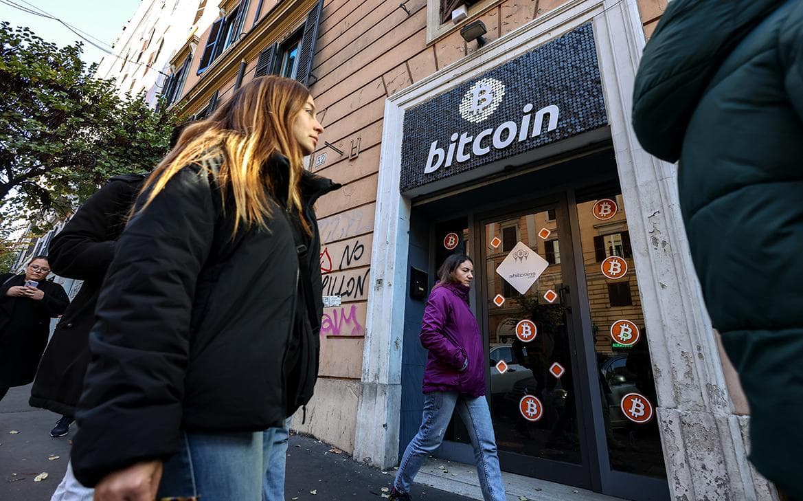 WSJ рассказала о недоумении рынка из-за наступления «криптозимы»