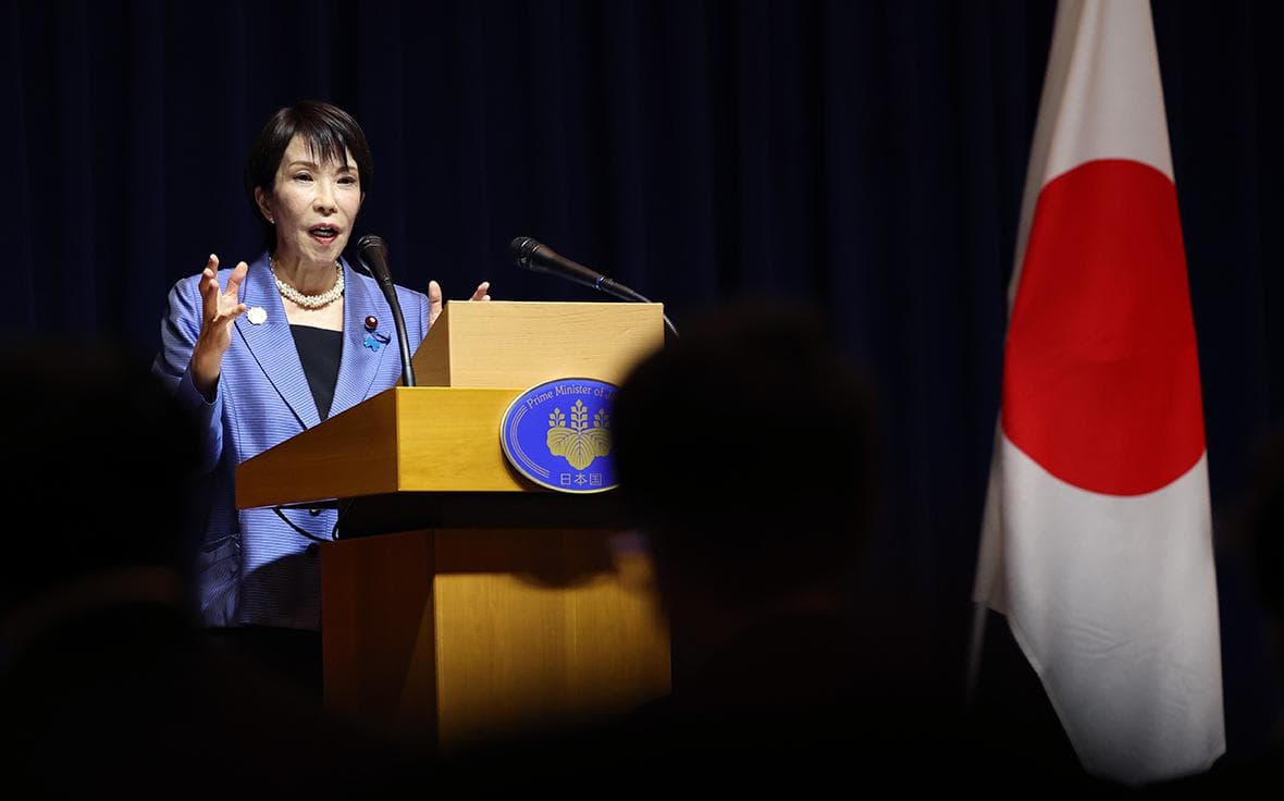 Зачем премьер Японии поставила на карту свою карьеру