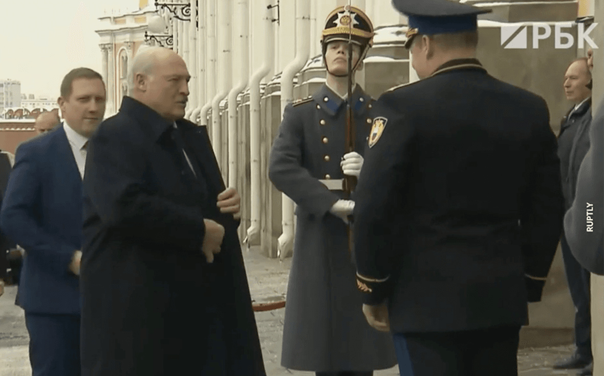 Лукашенко пошутил в ответ на обращение «господин президент»