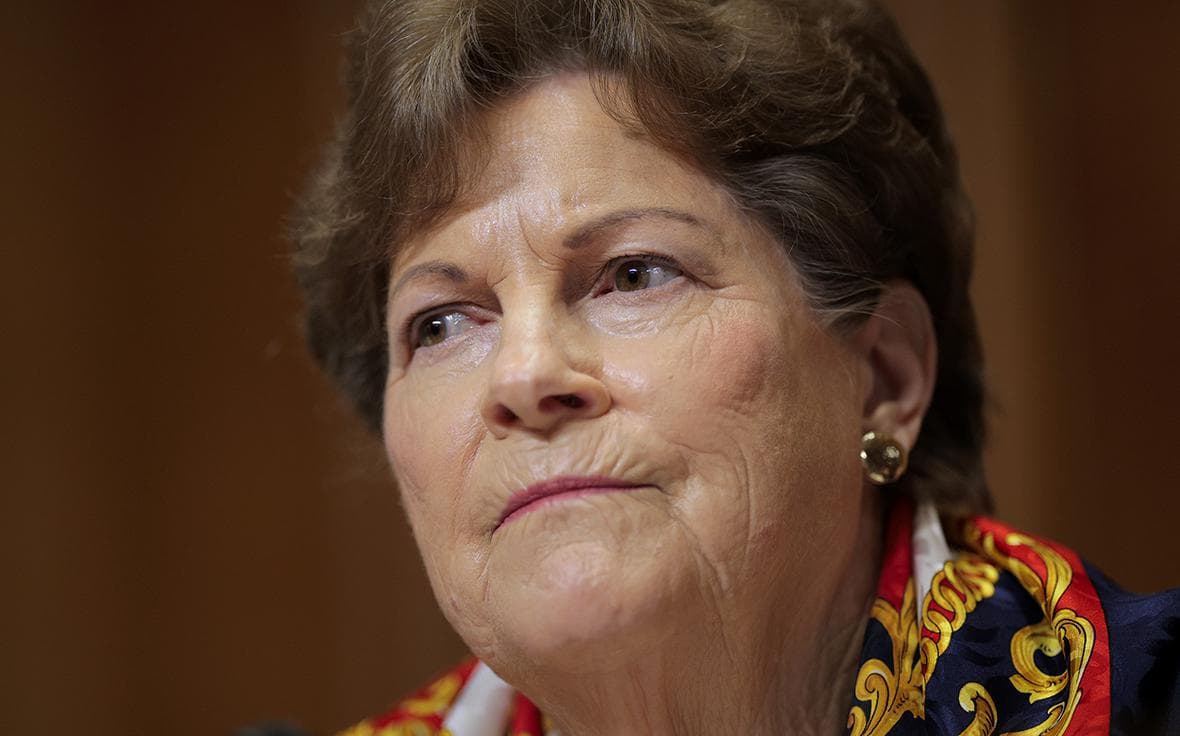 Сенатор-демократ раскритиковала законопроект о санкциях США против России