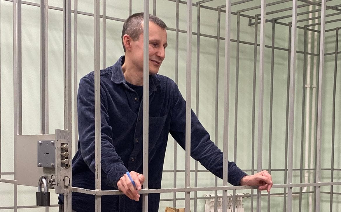 Суд в Красноярске отменил приговор осужденному на 10 лет экс-депутату