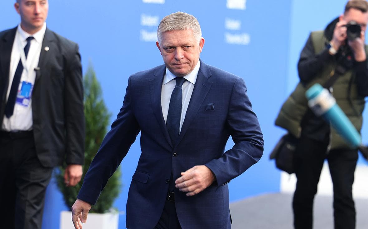 Зеленский пригласил Фицо на Украину для обсуждения отношений