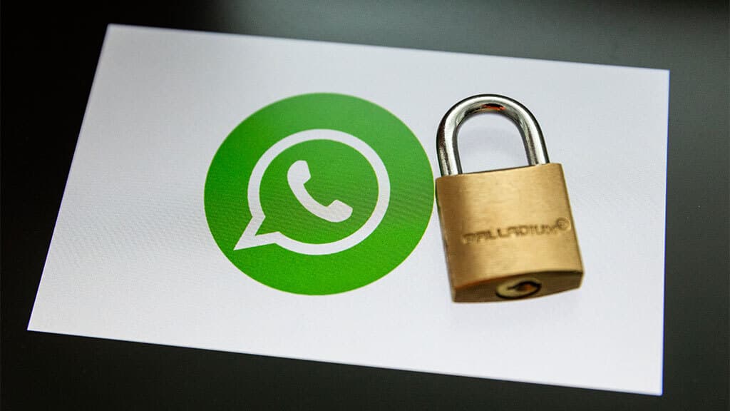 Роскомнадзор приступил к ограничению работы WhatsApp