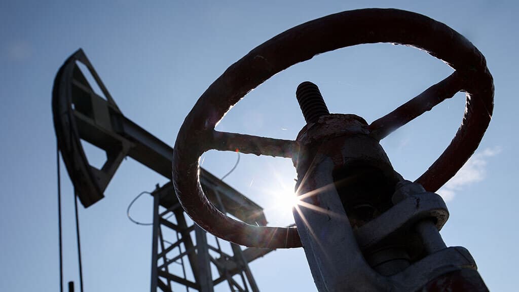 Цены на нефть Brent растут на фоне неопределенности на Ближнем Востоке