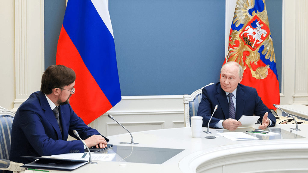 Главные заявления Путина на форуме-съезде «Деловой России»