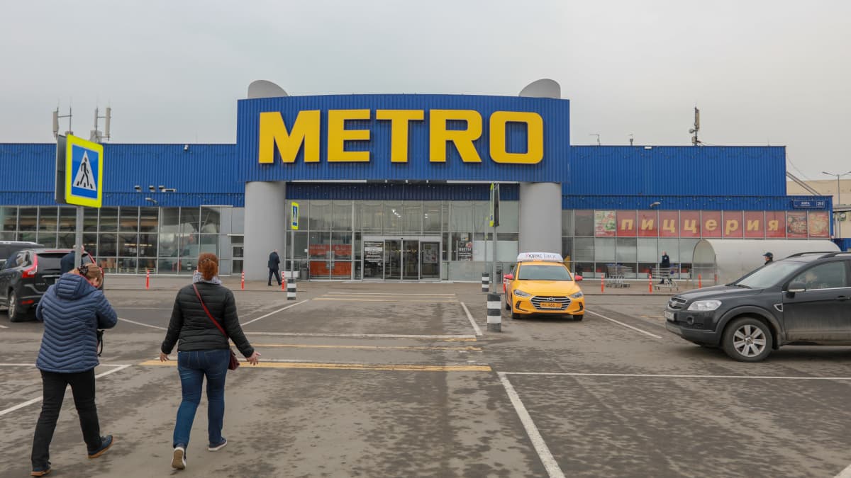 Metro перечислила 1 млрд рублей в фонд «Народный фронт. Все для Победы!»
