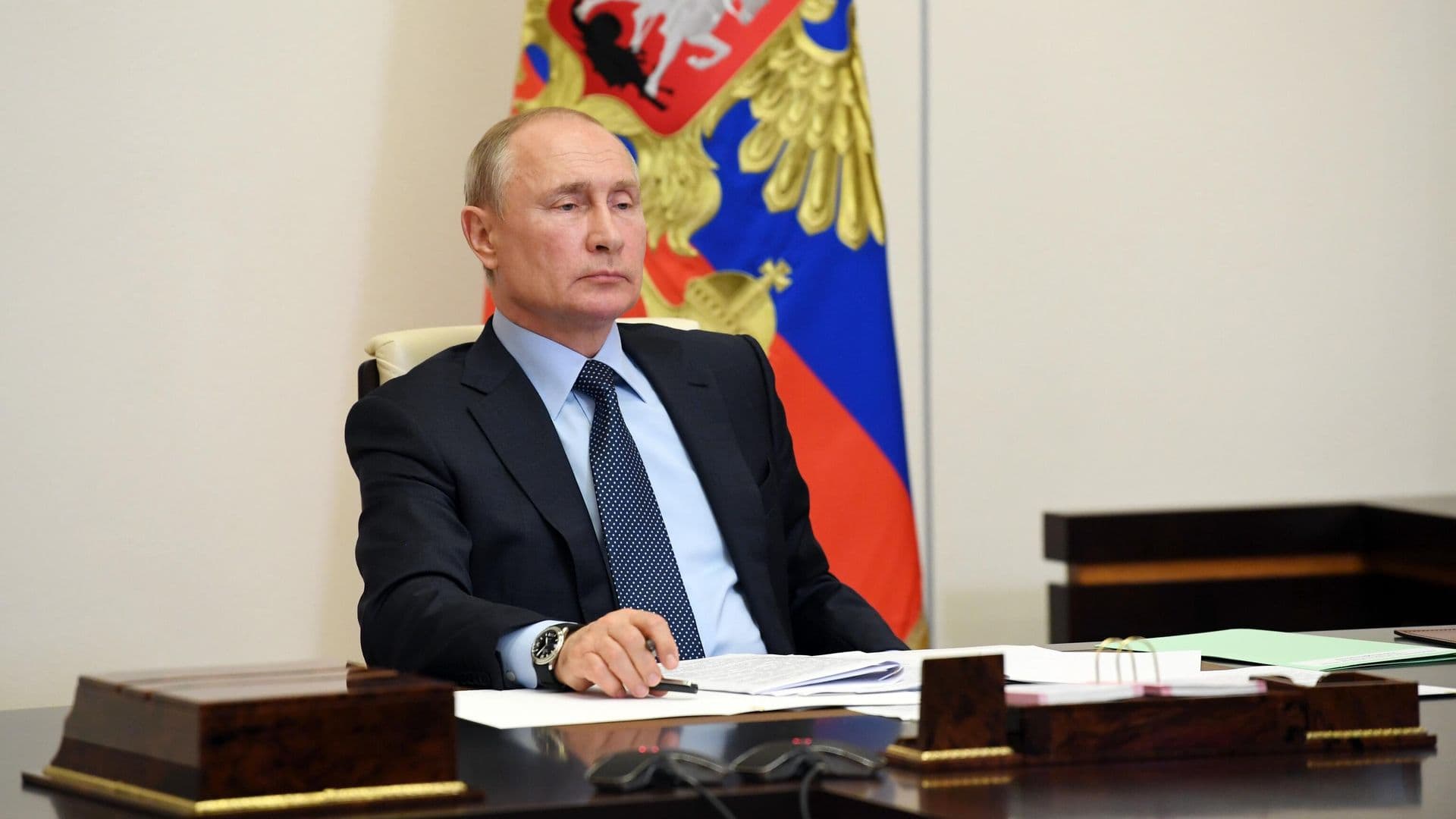 Путин заявил о постоянном развитии военно-морских сил