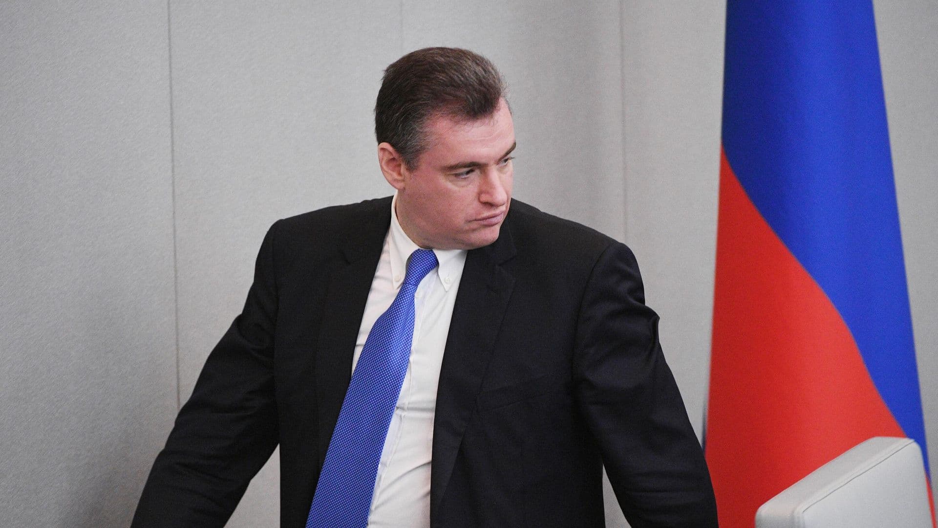 Слуцкий предложил засчитывать в страховой стаж уход за ребенком до трех лет