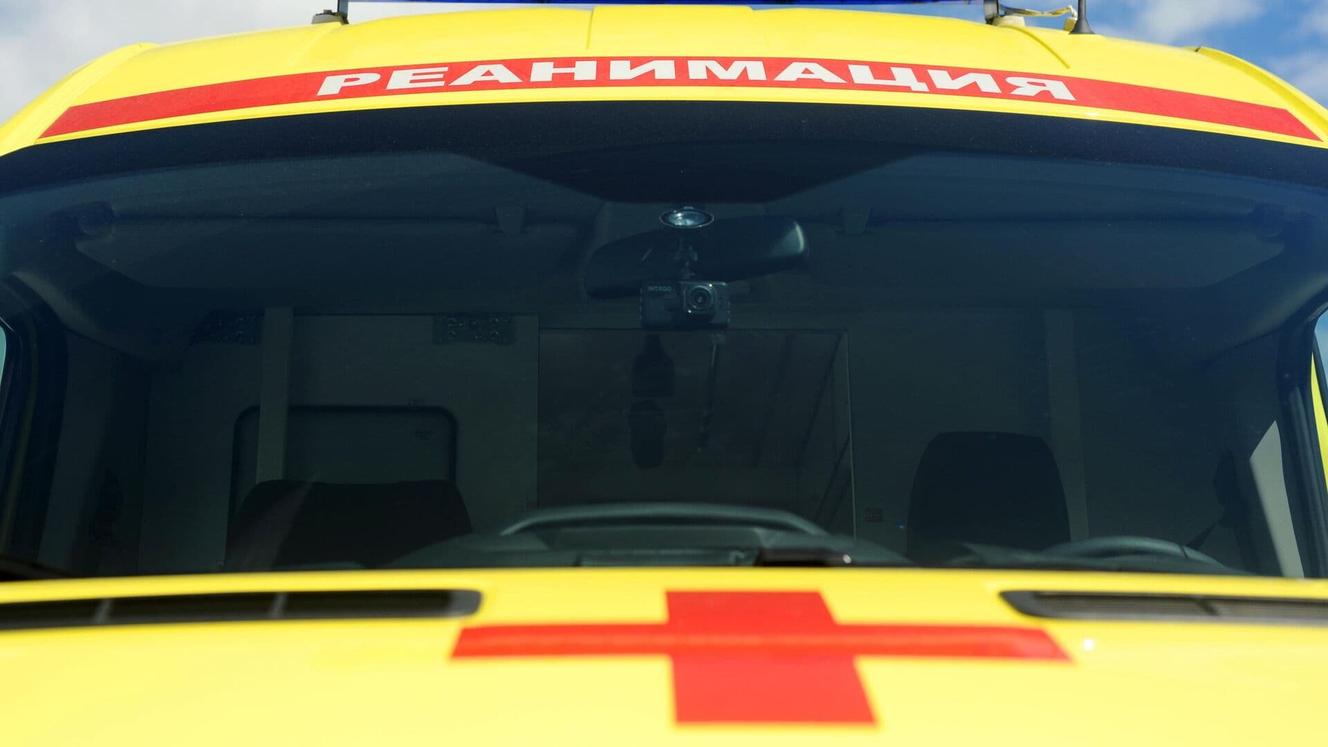 Пассажирка, из-за которой самолет экстренно сел в Волгограде, умерла