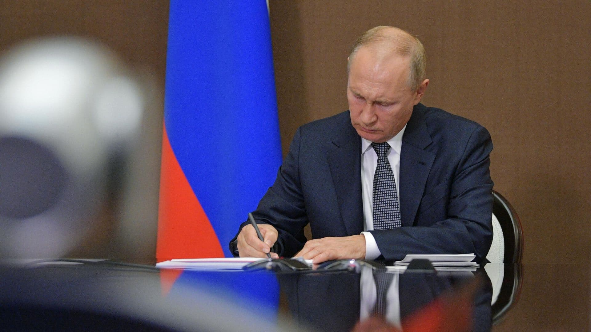 Путин подписал закон, направленный на модернизацию оборота оружия