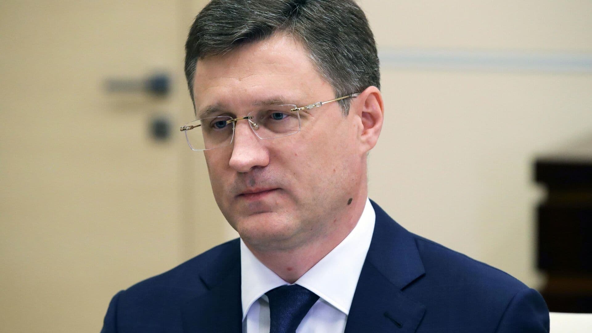 Новак рассказал о стимулировании поставок топлива на внутренний рынок