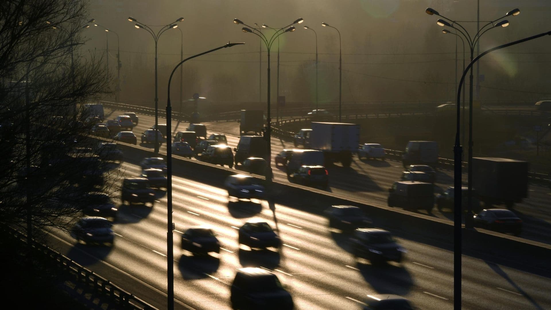 На внутренней стороне МКАД временно закрыли движение