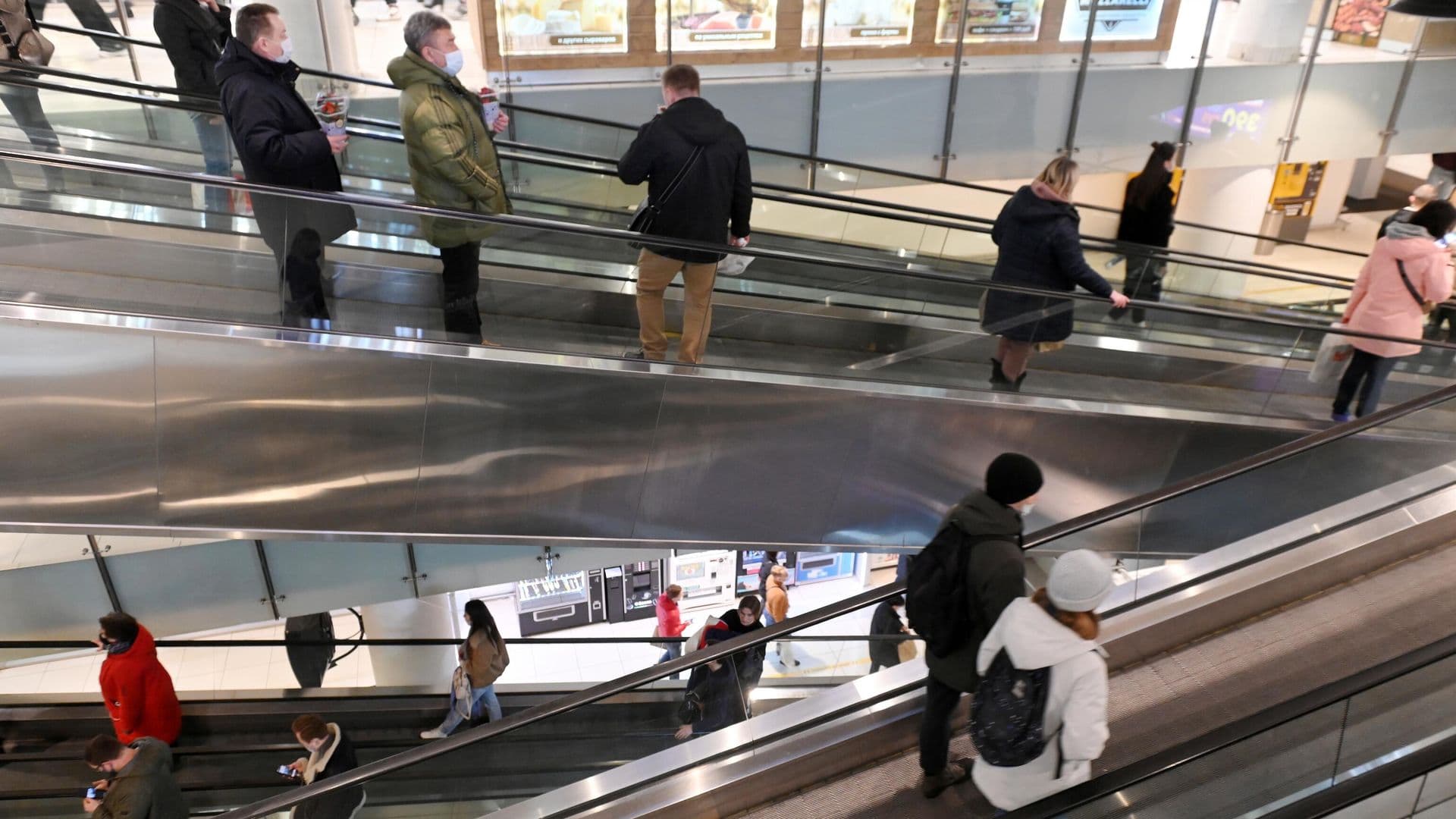В Мостуризме рассказали, туристы какой страны едут в Москву за шопингом