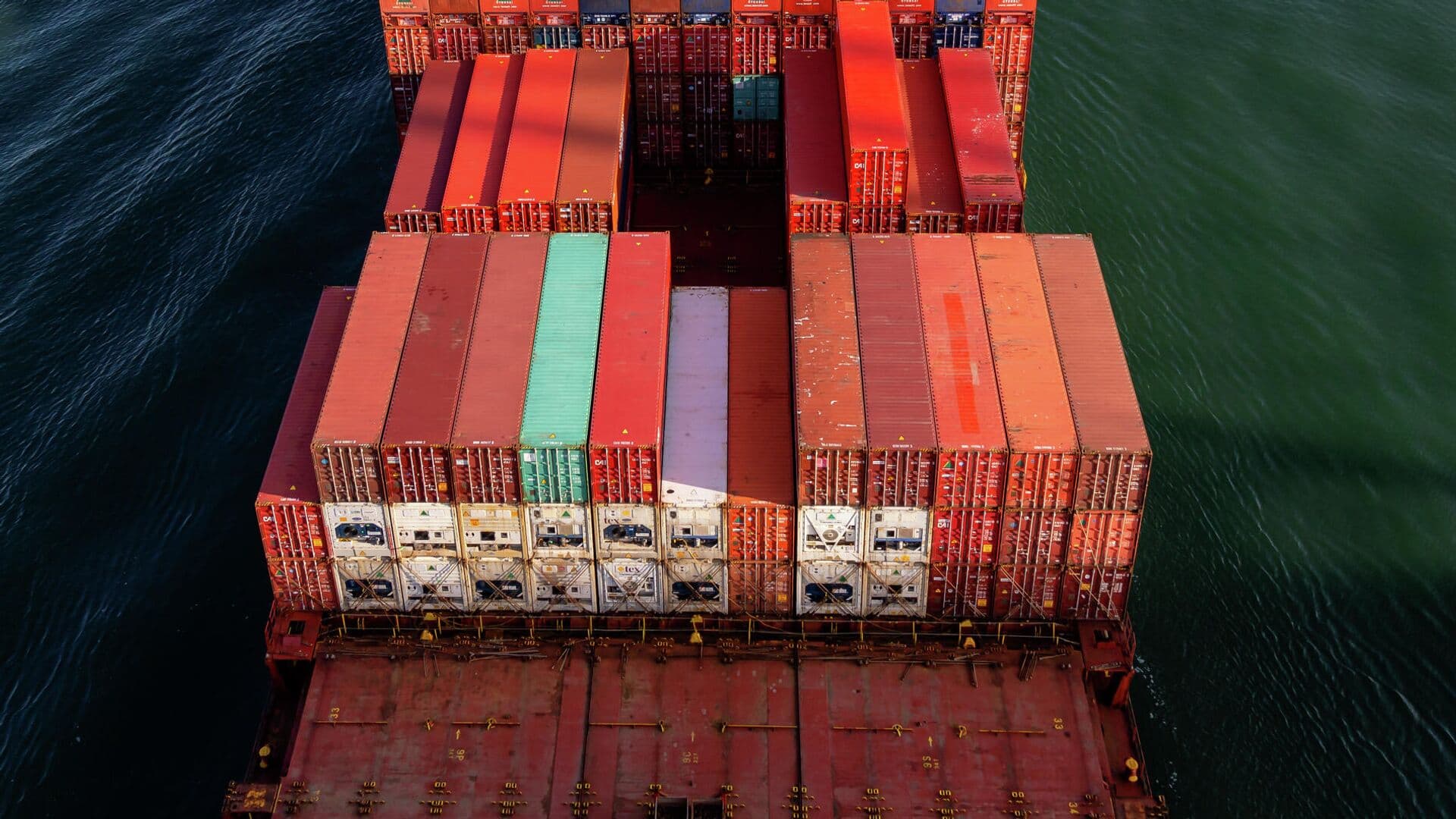 Эксперт сообщил о смене путей поставок для российского бизнеса