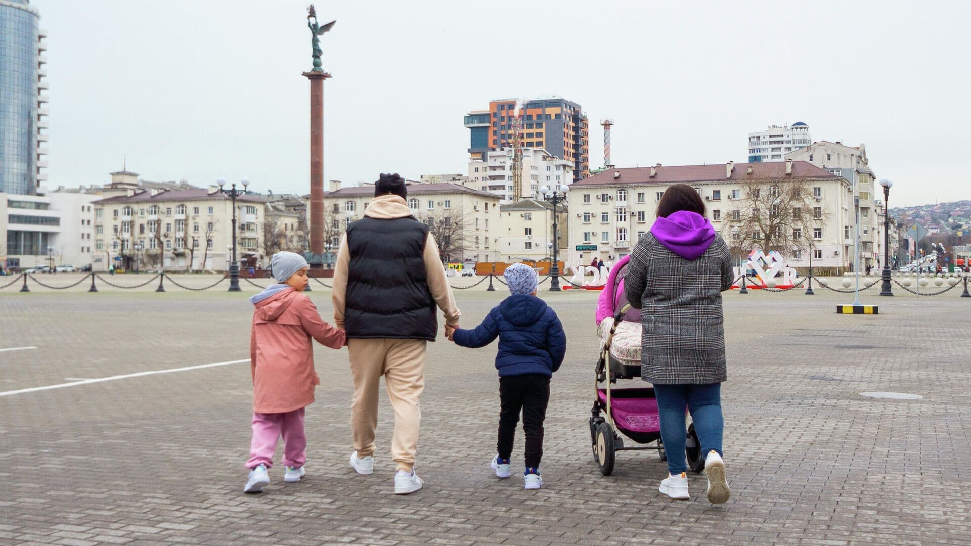 В ОП предложили ввести четырехдневную рабочую неделю многодетным родителям