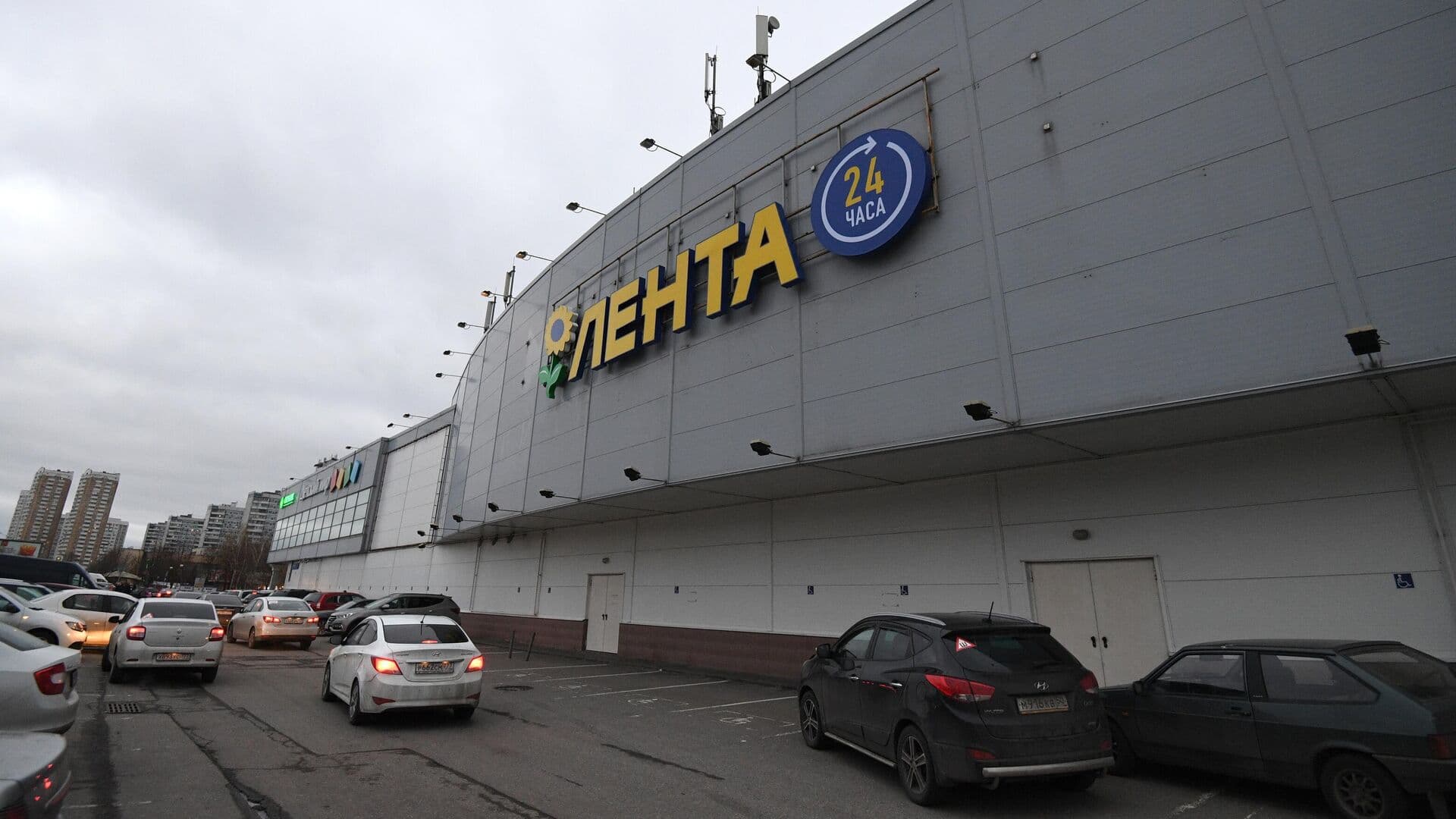 "Лента" остановила закупки товаров производителя соков "Добрый" и Rich