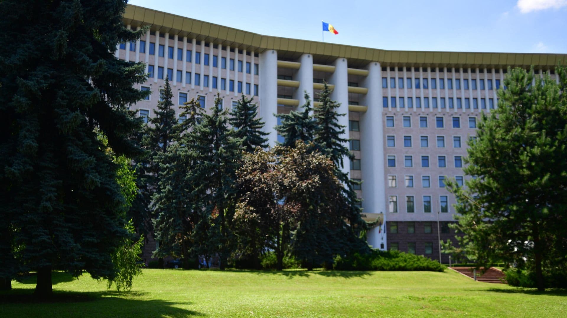 Власти Молдавии хотят подписать с НАТО соглашение по секретной информации