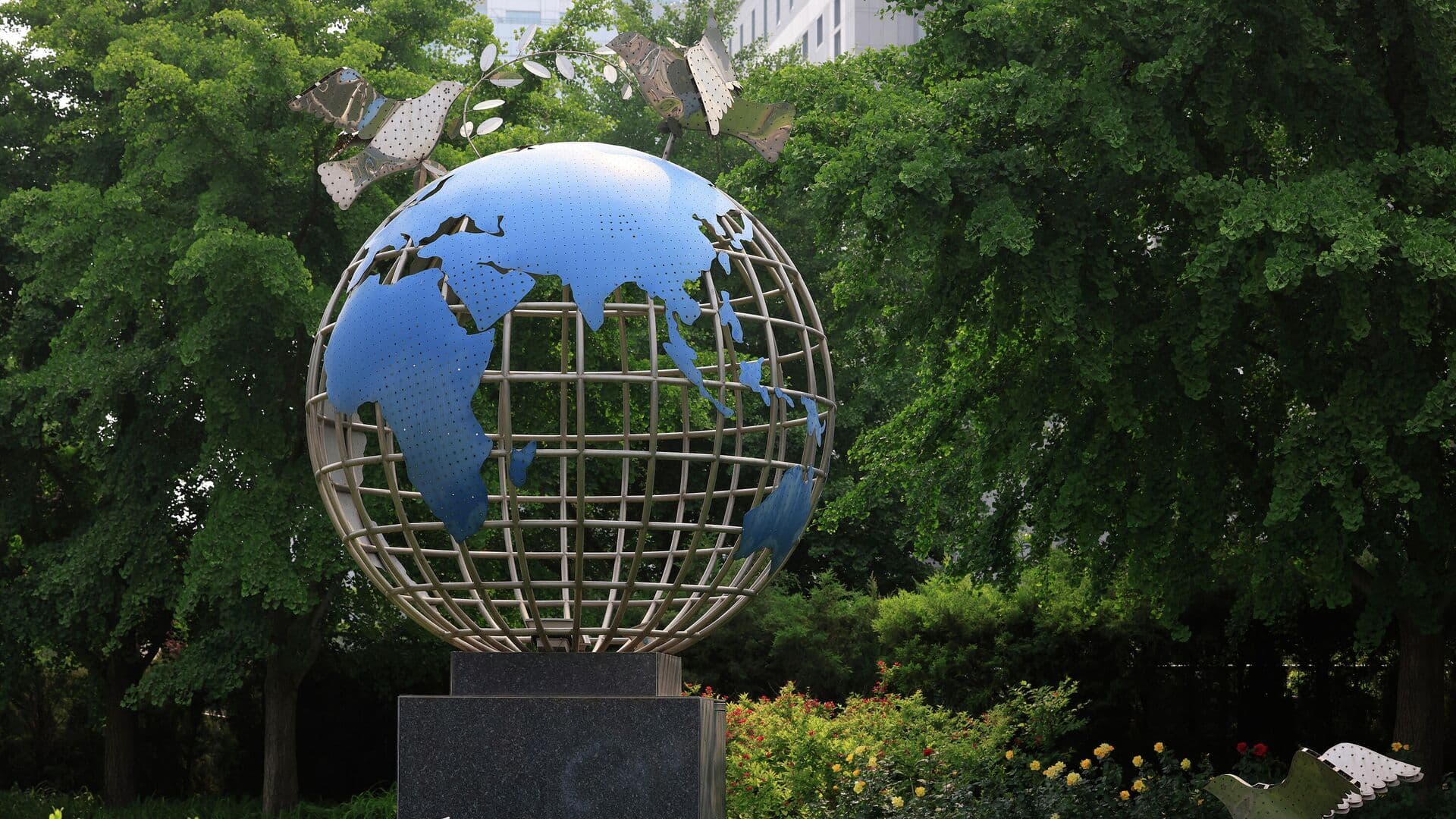 В Совбезе заявили о демонтаже мировой архитектуры безопасности