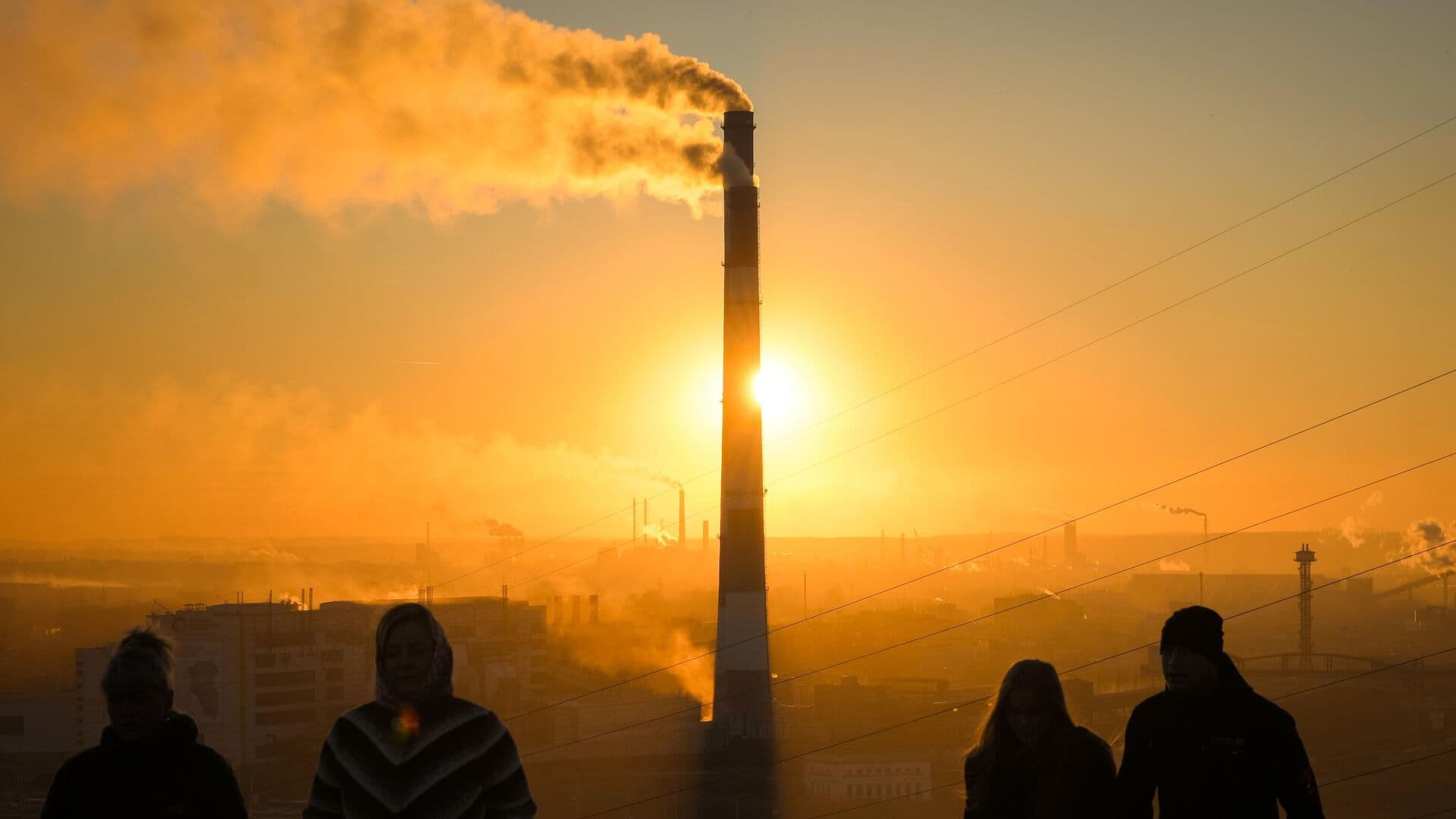 В Кемерово объявили режим "черного неба"