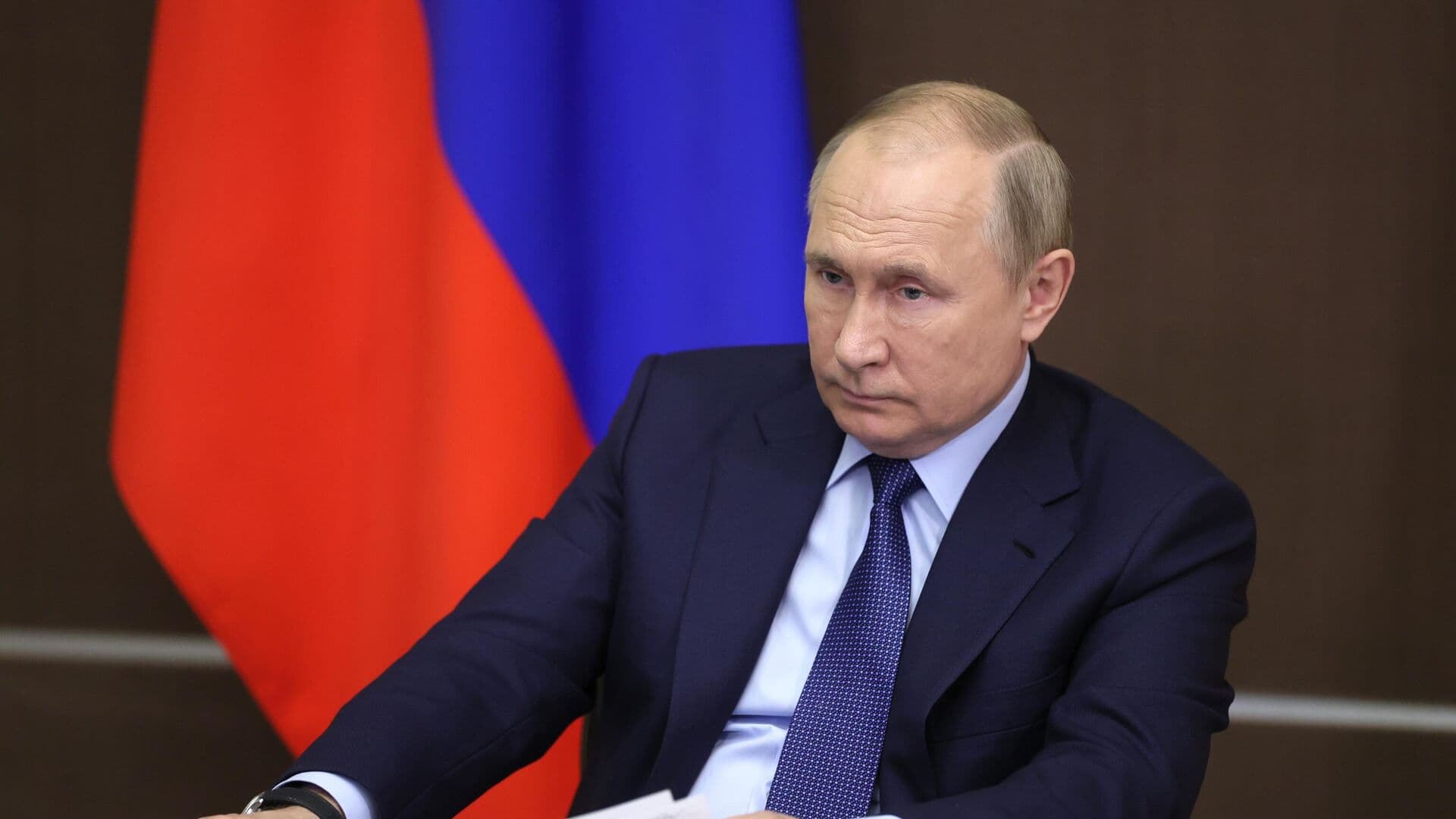 Путин приказал усилить безопасность в образовательной системе