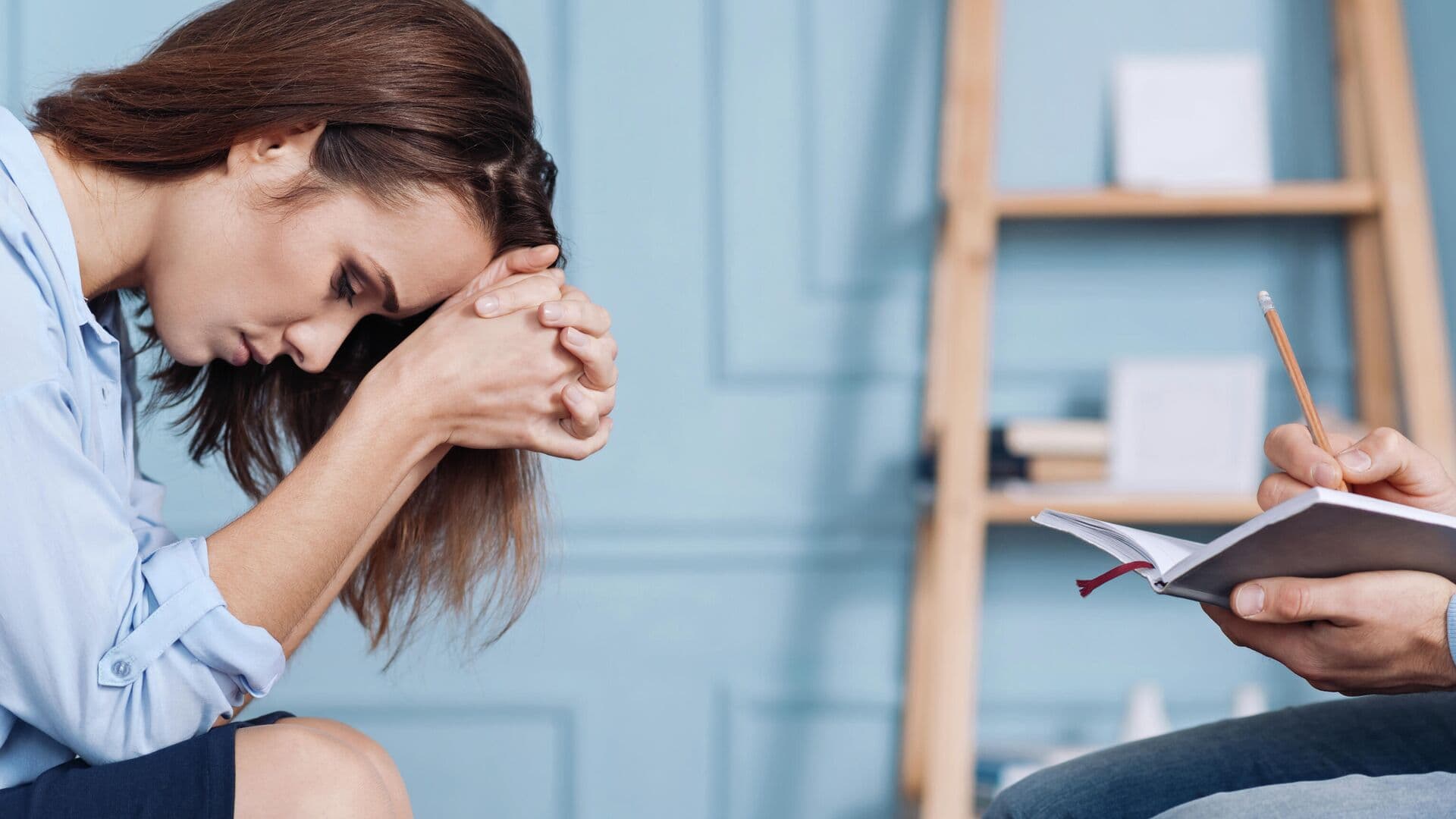 Психиатр назвал первые признаки депрессии