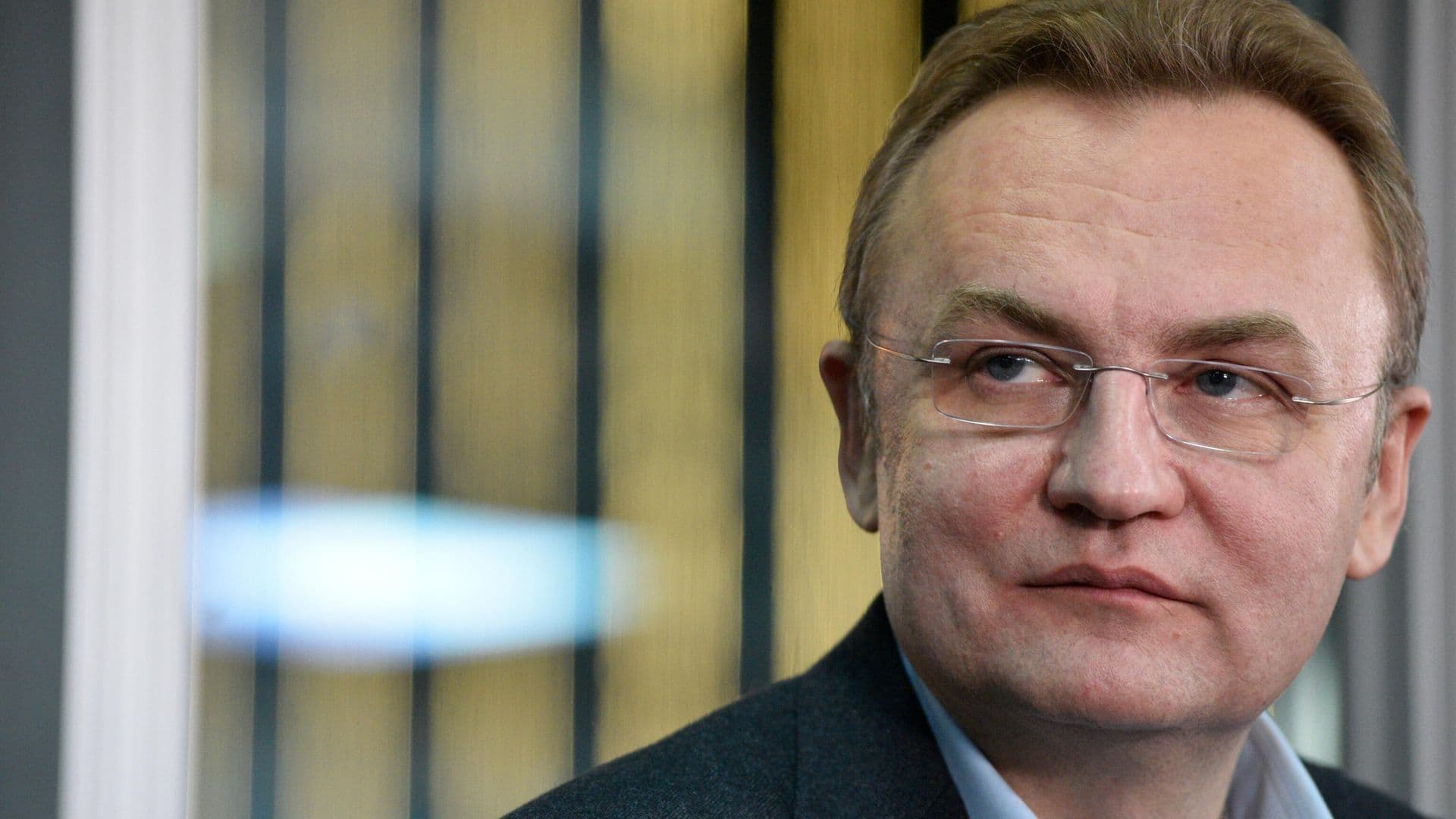 Мэр Львова заявил об обнаружении "жучка" в своей машине