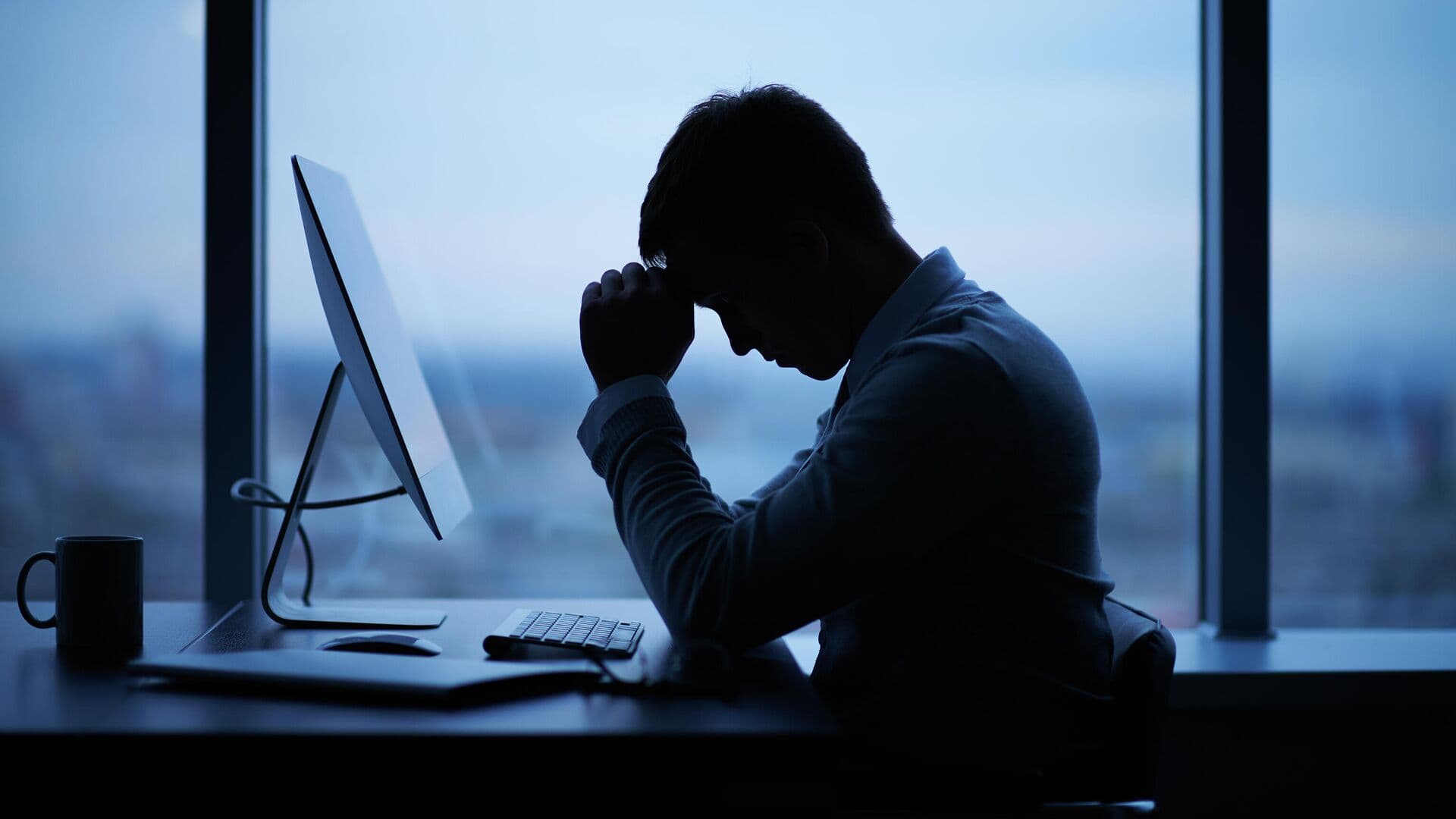 Эксперт рассказала, можно ли уволить работника за неопрятный внешний вид