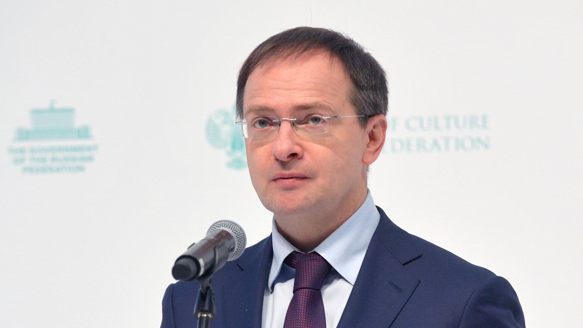 Мединский оценил опасность ИИ для писателей