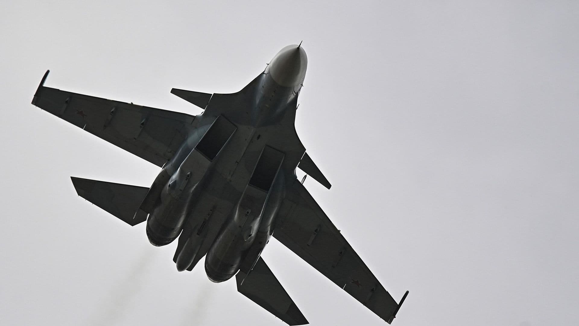 ВС России уничтожили безэкипажный катер ВСУ в Черном море