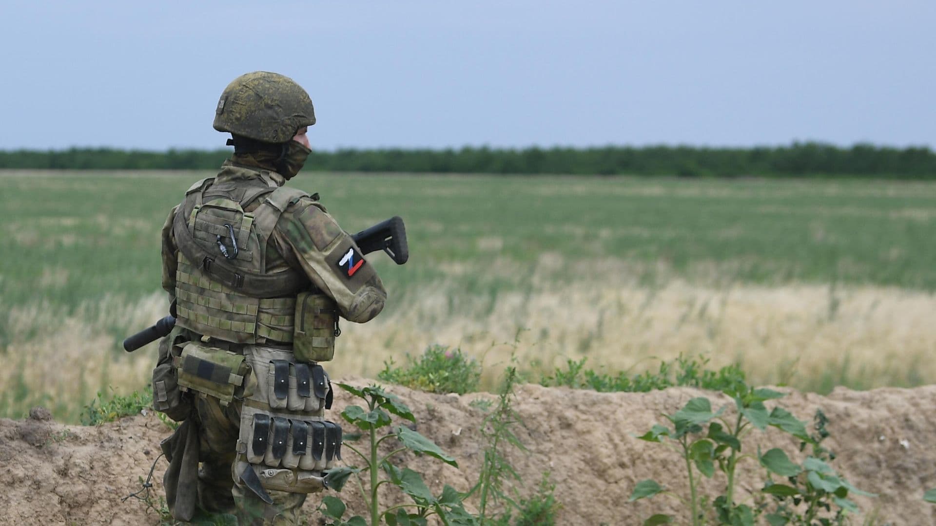 Боец рассказал о тактике ВСУ при удержании населенного пункта