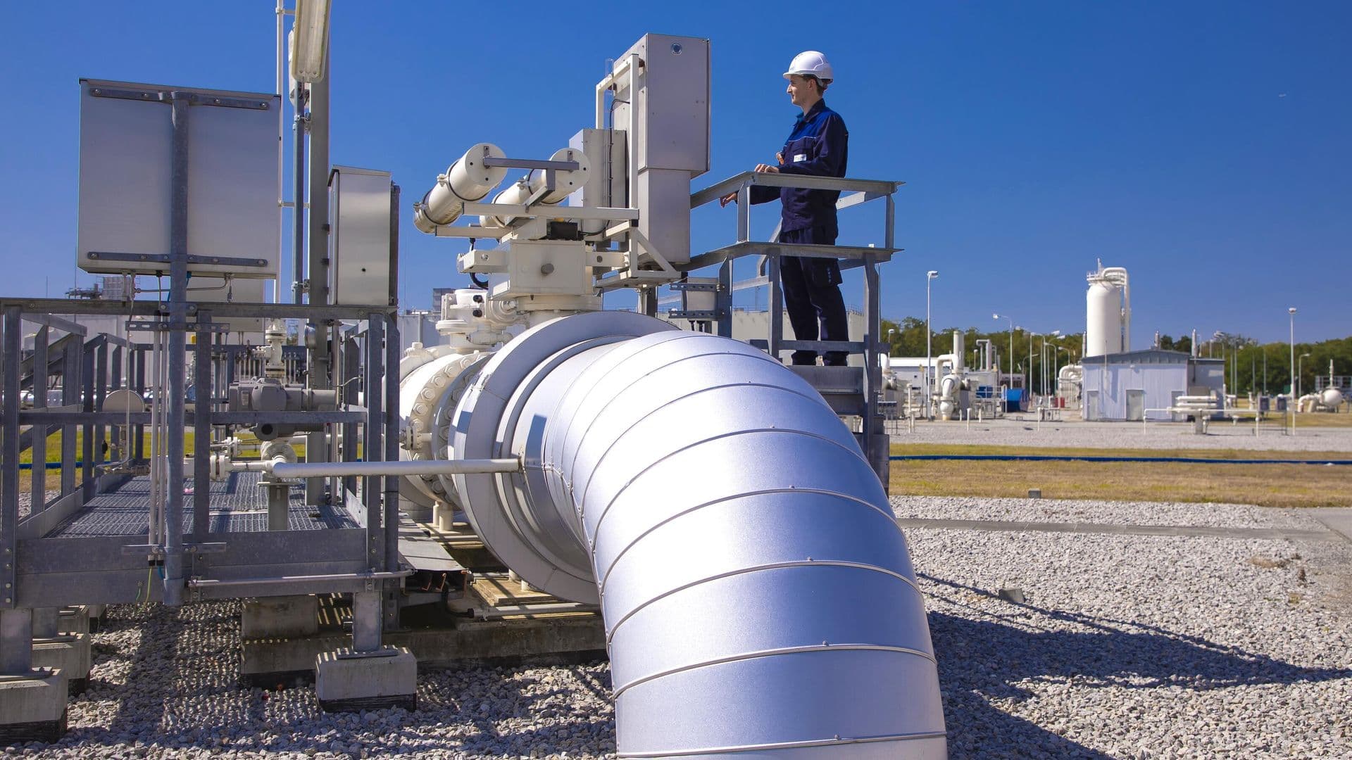 Стоимость газа в Европе достигла уровней энергокризиса 2022 года