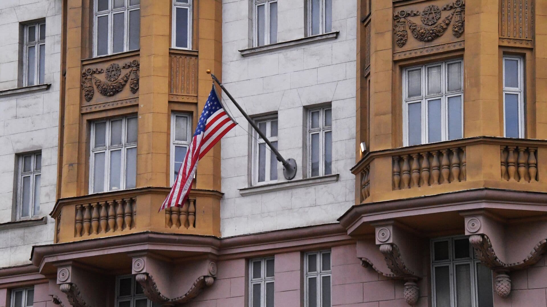 США выдали лицензию на сворачивание операций в рамках санкций против Ирана