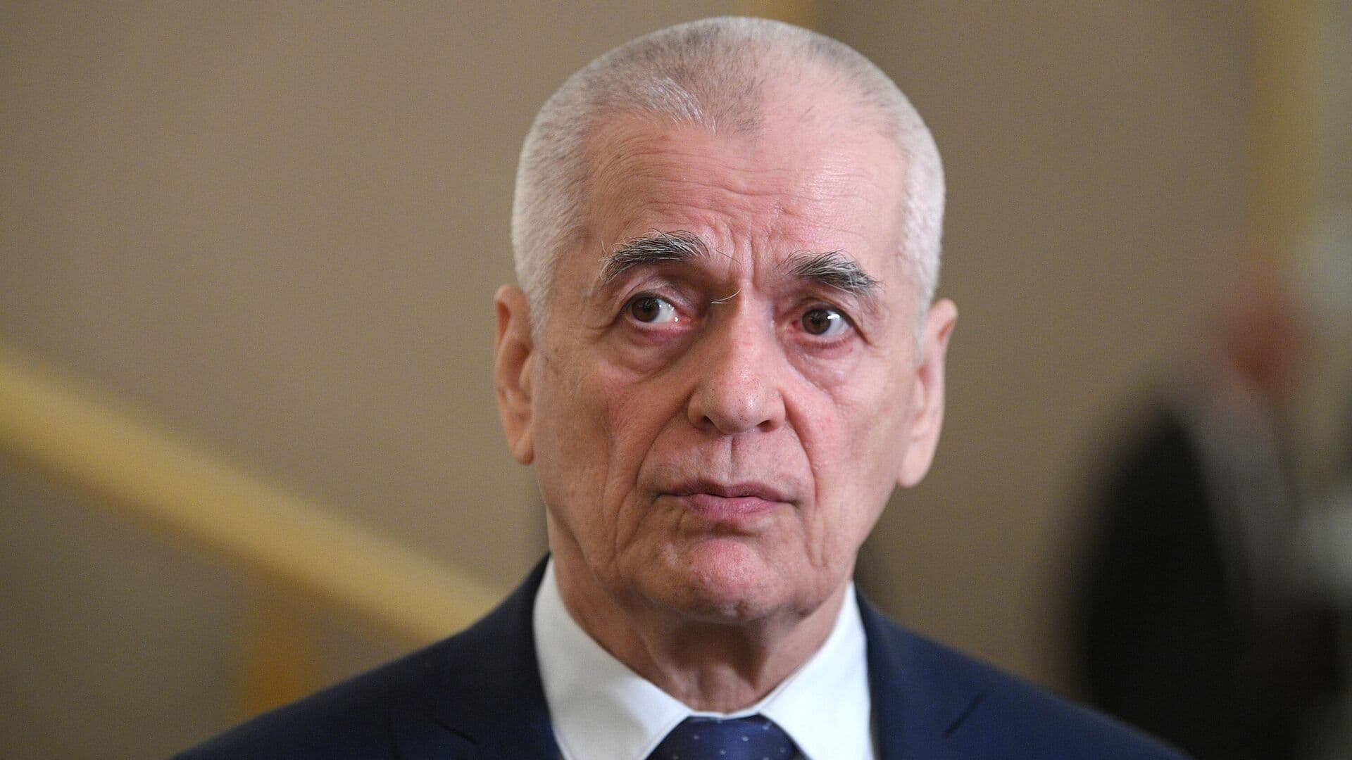 Онищенко рассказал, в каком возрасте начинает стареть мозг