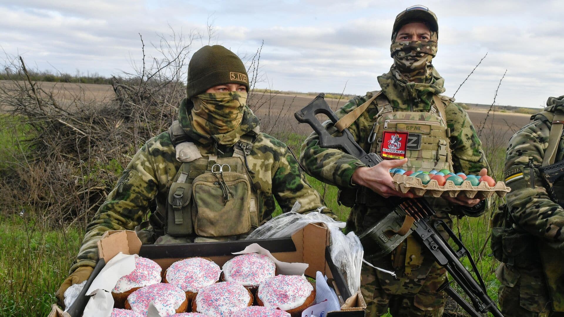 Пасха позволяет бойцам почувствовать себя дома, рассказал военный