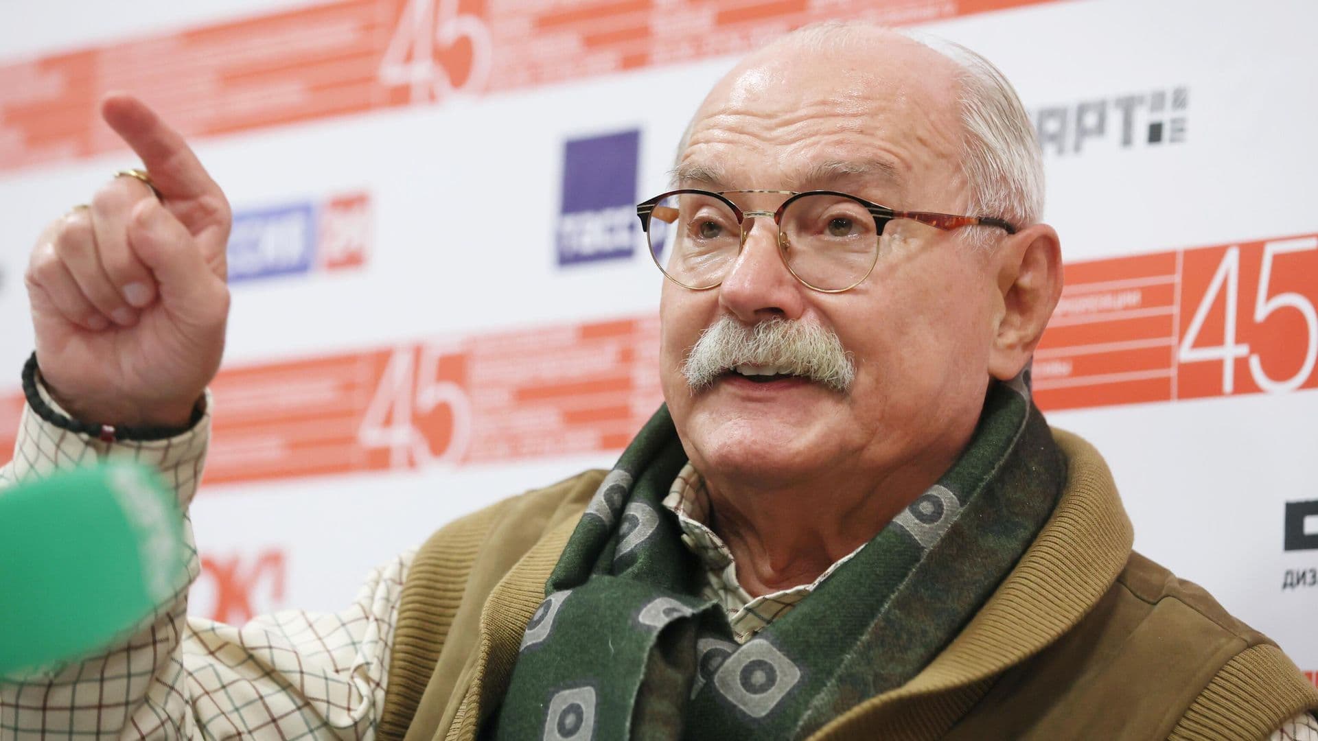 Михалков рассказал о критериях отбора на премию "Бриллиантовая бабочка"