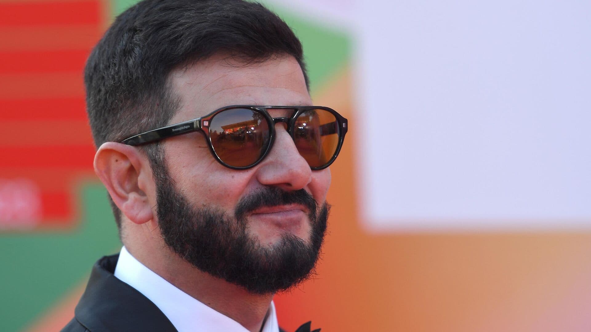 Директор Галустяна прокомментировал сообщения о мошенничестве против комика