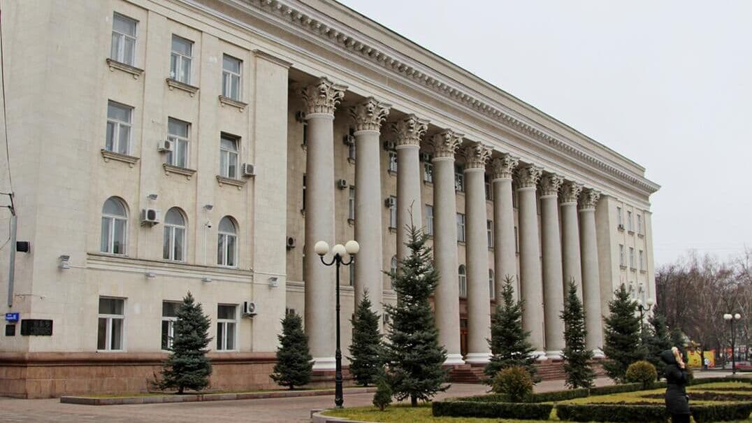 В украинском городе запретили ставить песни и фильмы на русском языке