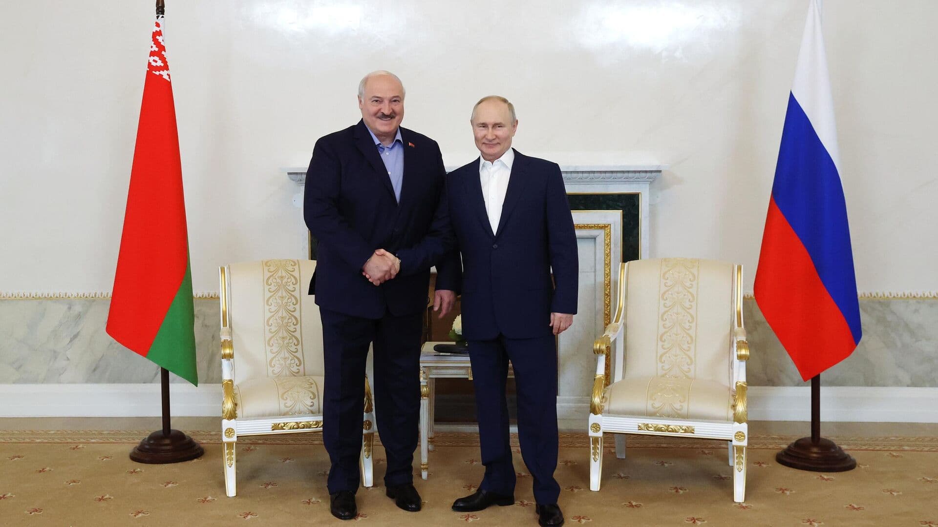 Путин встретился с Лукашенко на Валдае