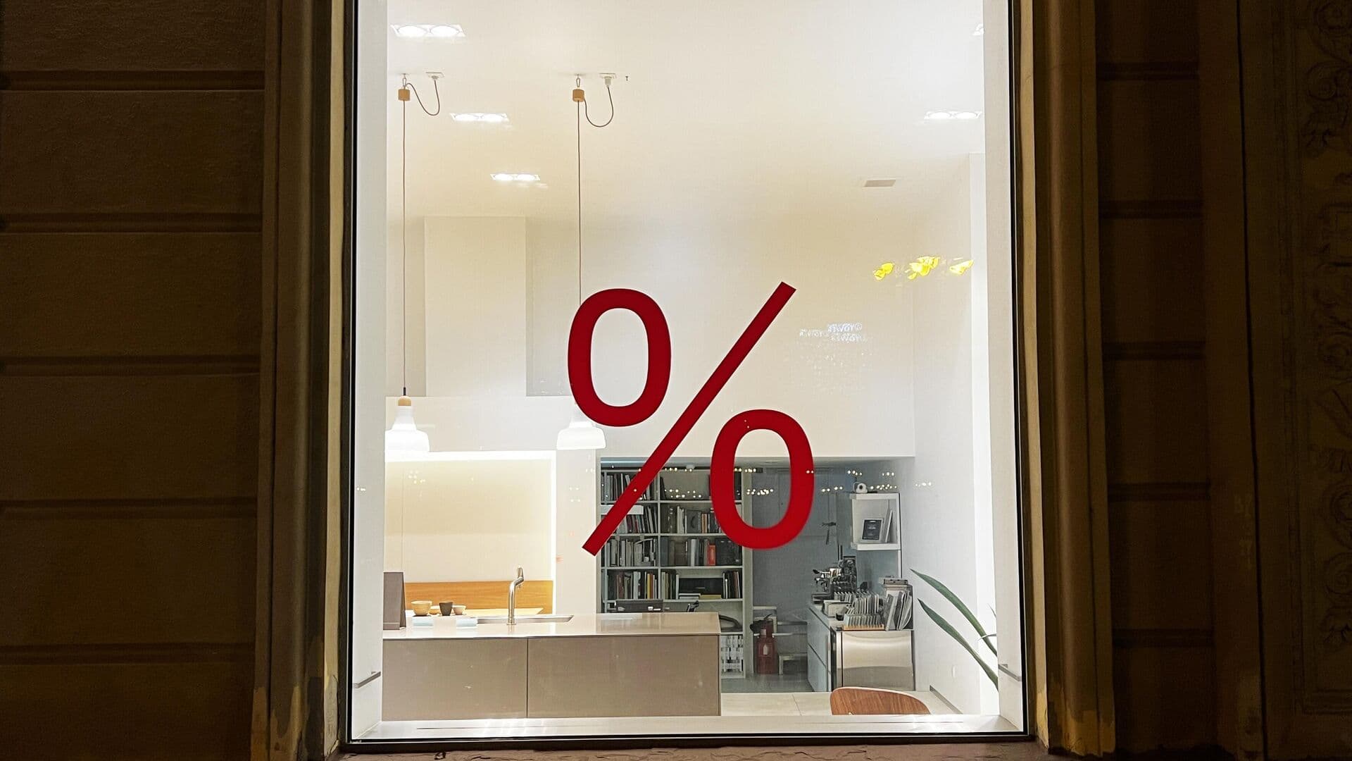 Вкладчикам объяснили, когда выгодно закрыть депозит и открыть новый