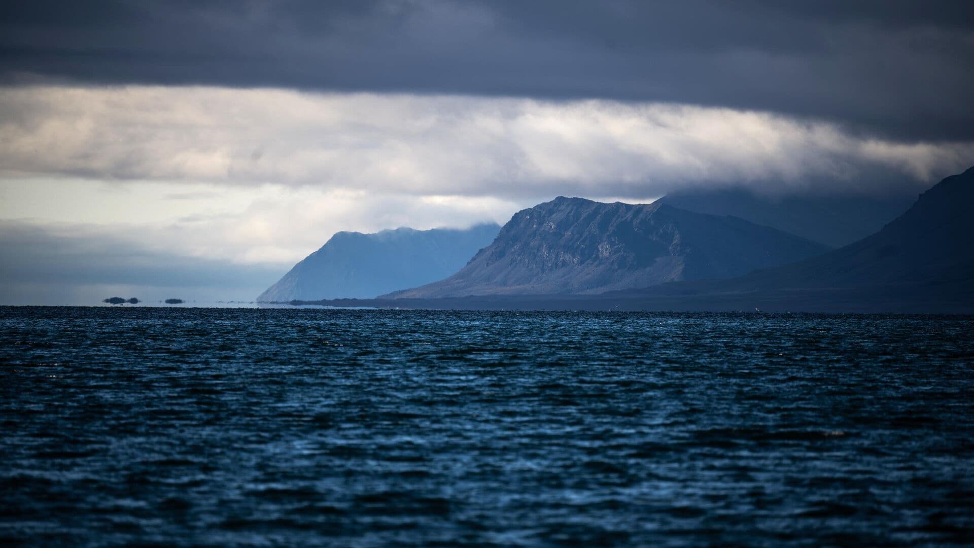 Россия сможет защитить свои интересы в Арктике, заявил посол