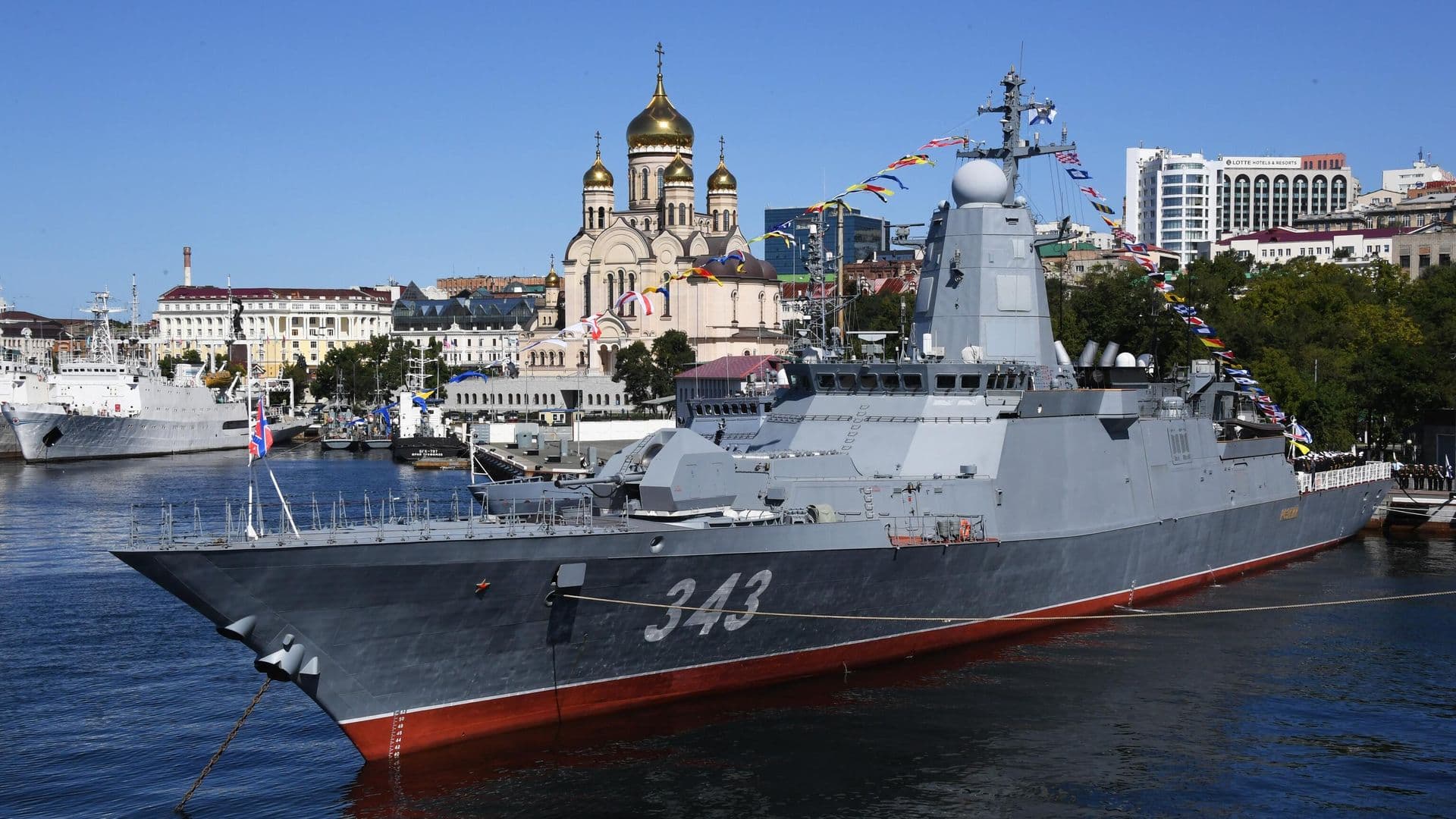 Корвет ТОФ на учениях уничтожил субмарину условного противника