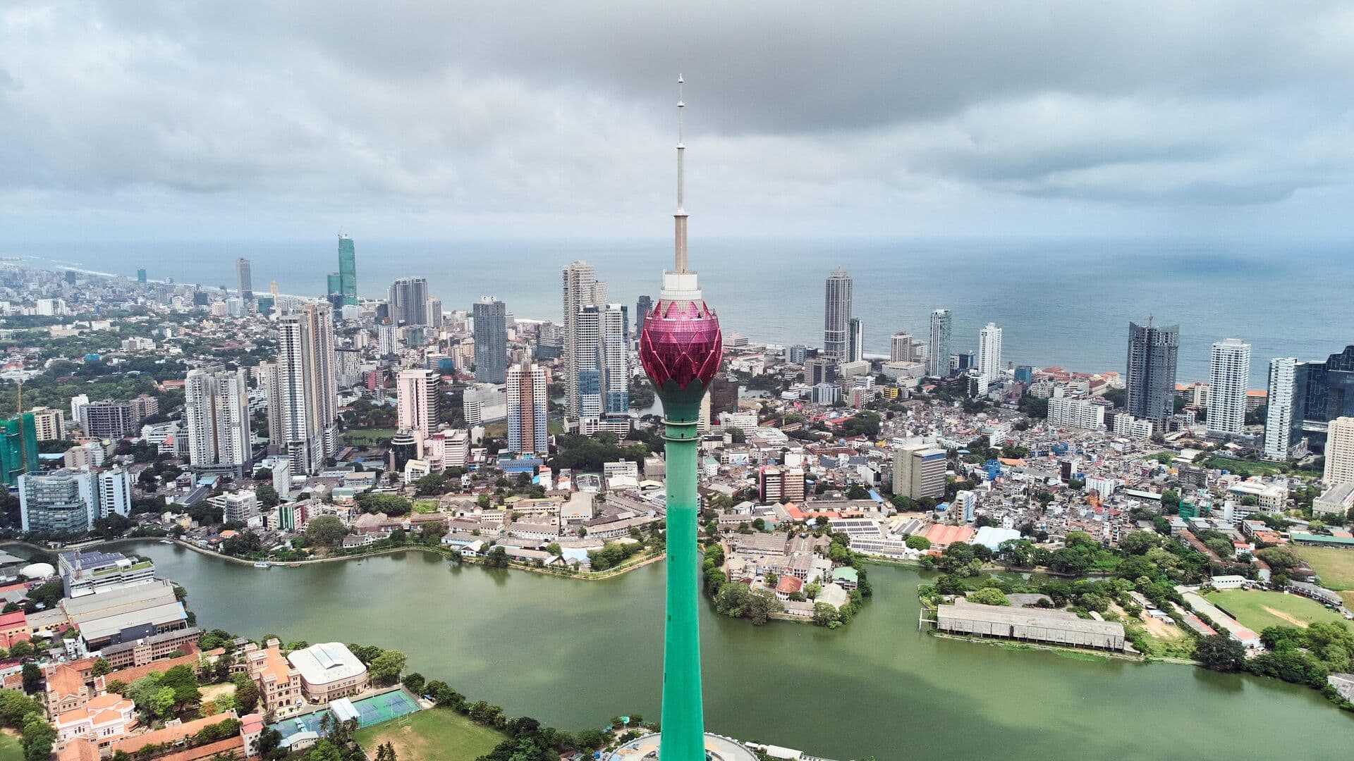 Шри-Ланка отказала иранским кораблям и американским истребителям в визите