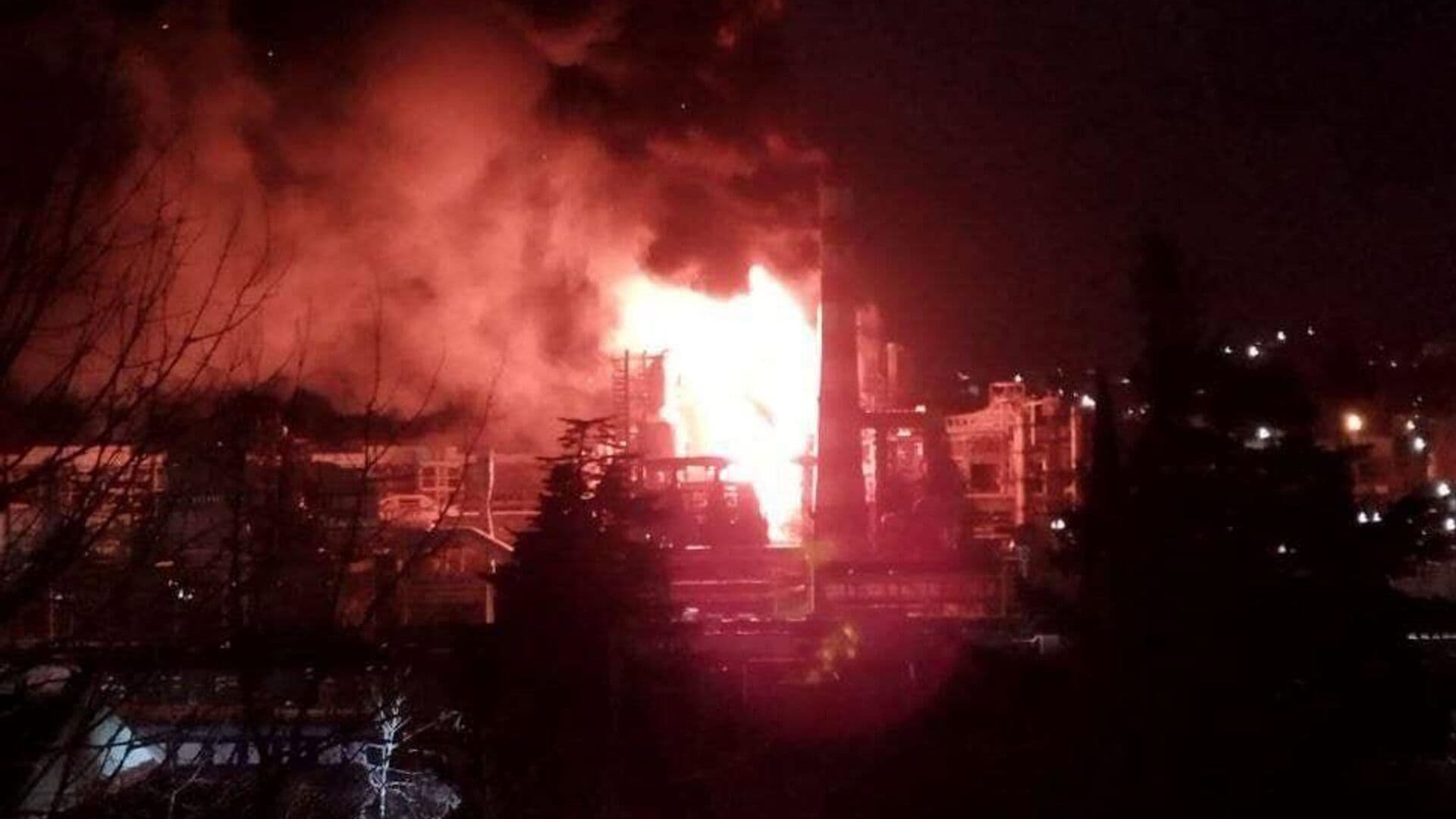 Власти и спасатели Геленджика отправились в Туапсе для ликвидации ЧП